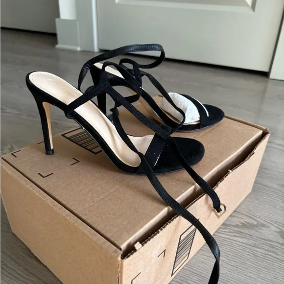 Chic Black Strappy Heels - Picture 2 of 5